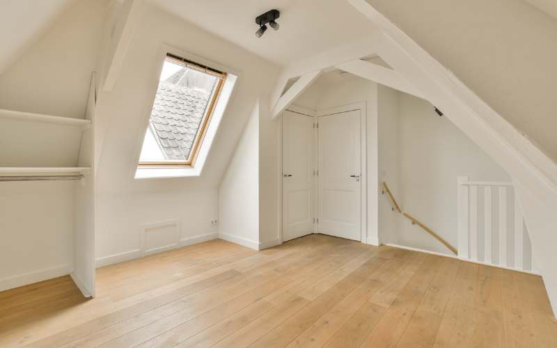 loft conversion berkshire interior finishing